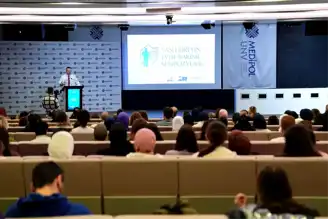 Yaşlı Bakımı Evde Nasıl Sağlanır? Sempozyumda Tartışıldı
